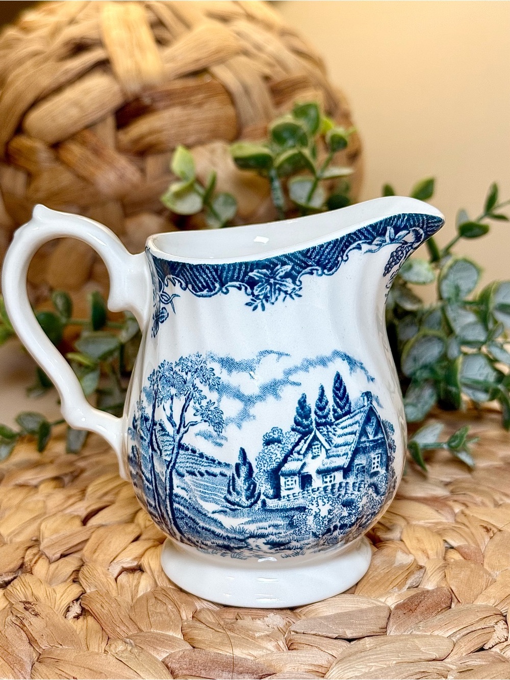 Vintage Churchill The Brook Cream & Sugar Set – Blue Transferware - Picture 7 of 11